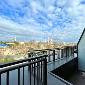 alt_1Edition Old City Hotel