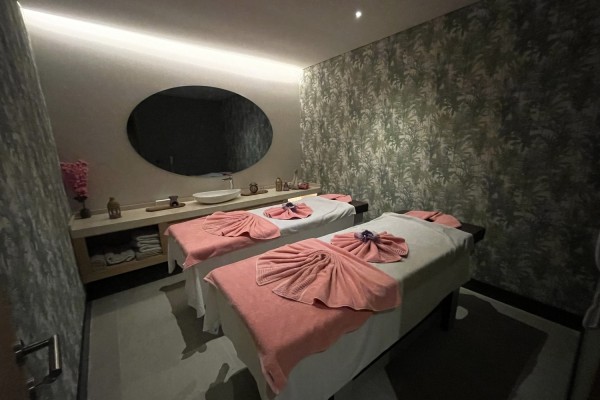 Edition Old City Hotel